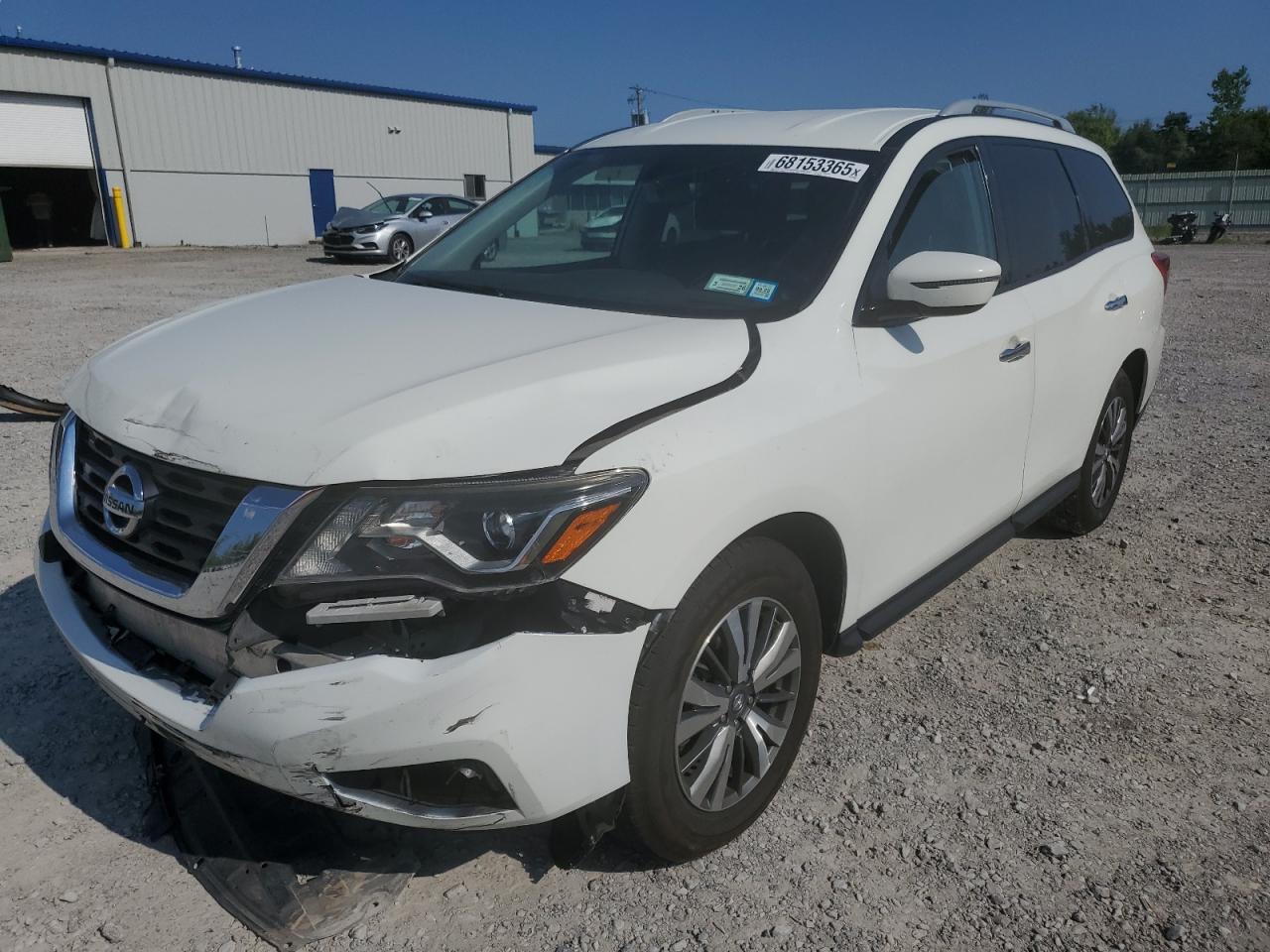 NISSAN PATHFINDER 2018
