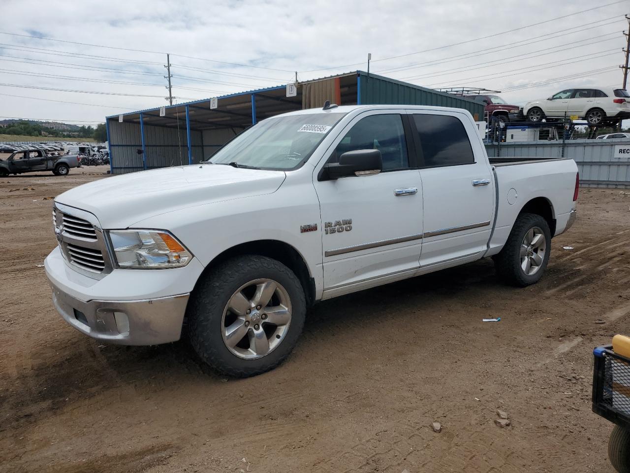 RAM 1500 SLT 2015