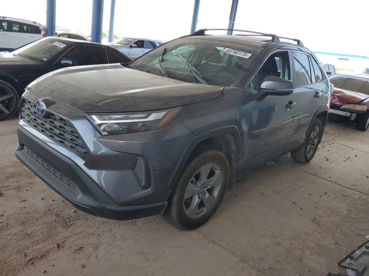 TOYOTA RAV4 XLE 2024