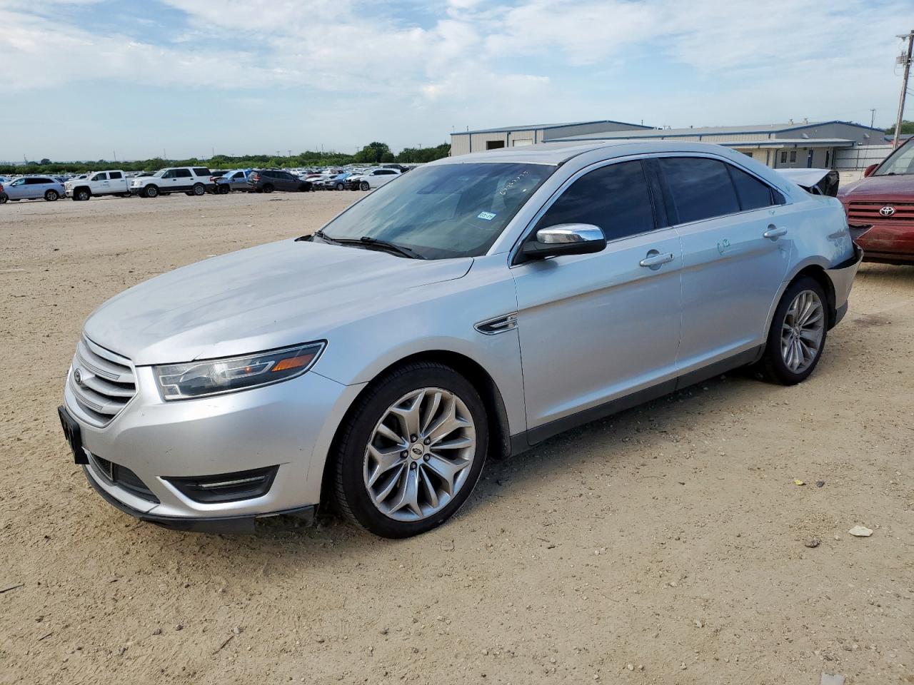 FORD TAURUS LIM 2017