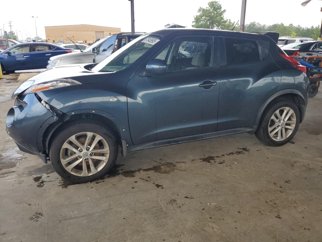 NISSAN JUKE S 2011