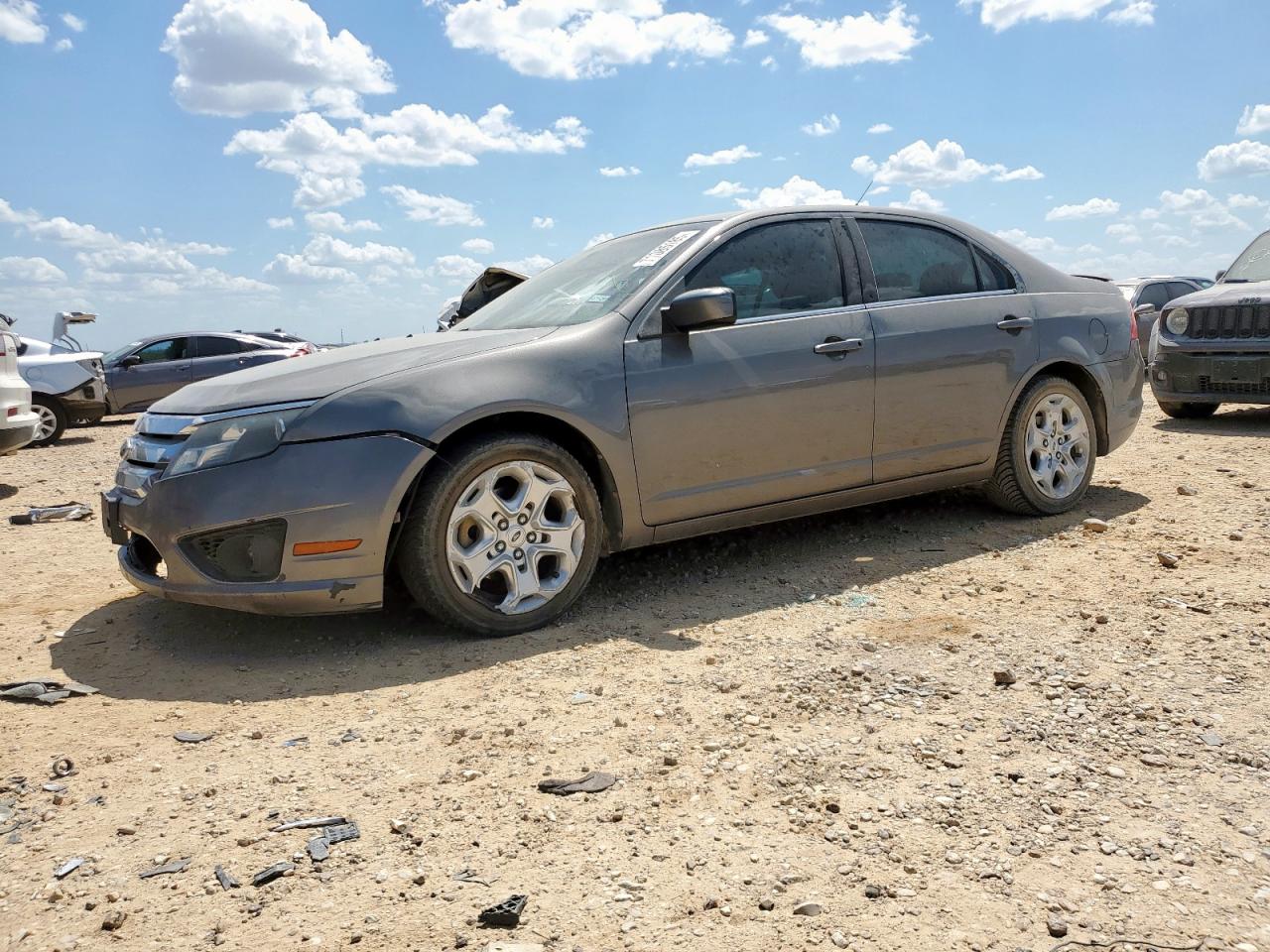 FORD FUSION SE 2010