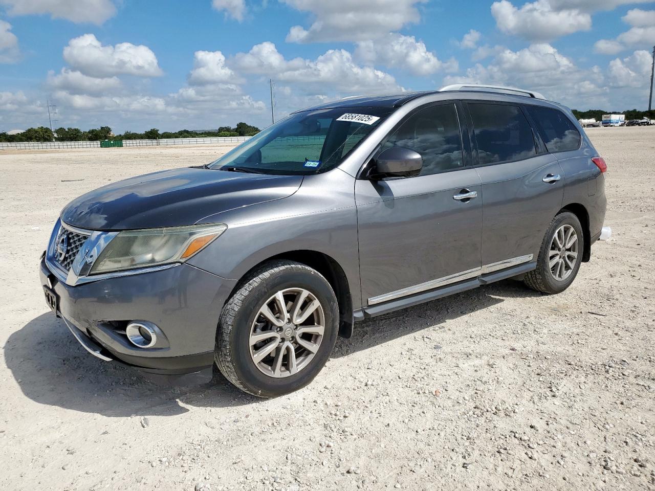 NISSAN PATHFINDER 2015