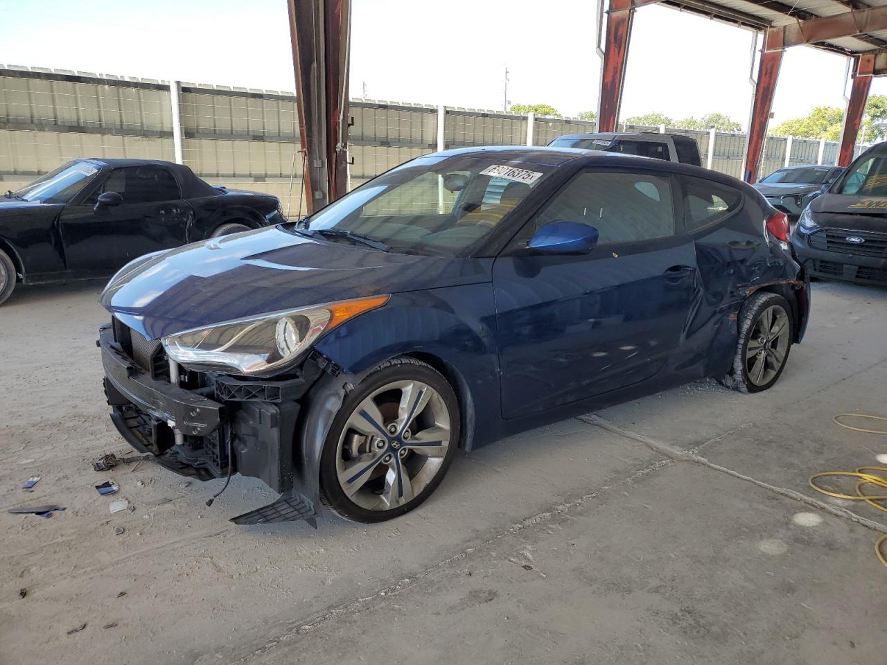 HYUNDAI VELOSTER 2017