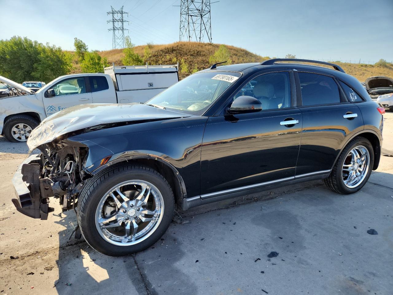 INFINITI FX35 2005