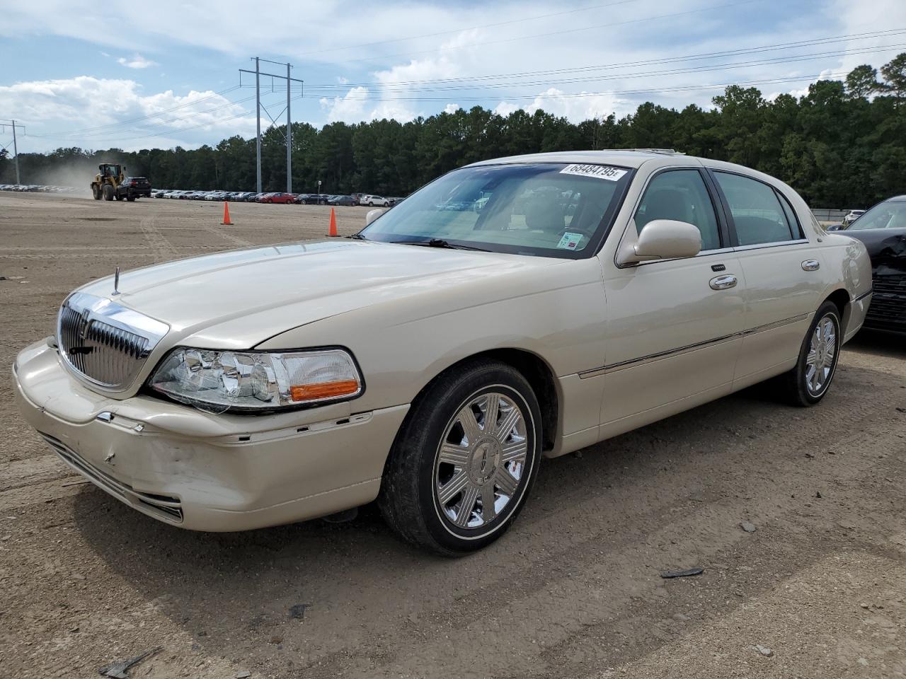 LINCOLN TOWN CAR C 2003