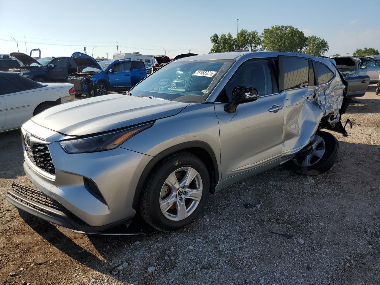 TOYOTA HIGHLANDER 2023