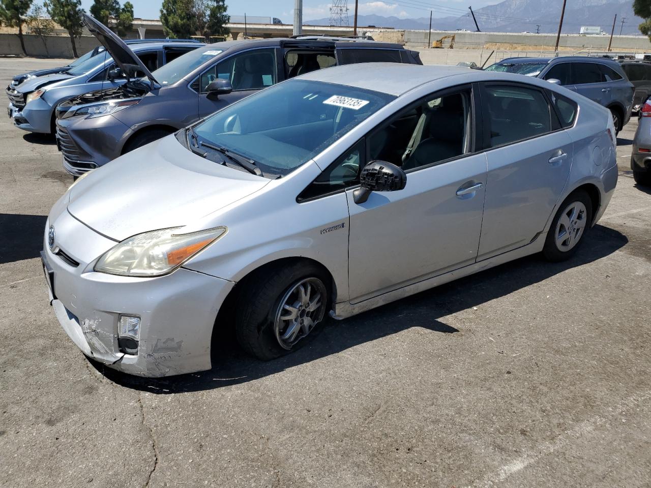 TOYOTA PRIUS 2011