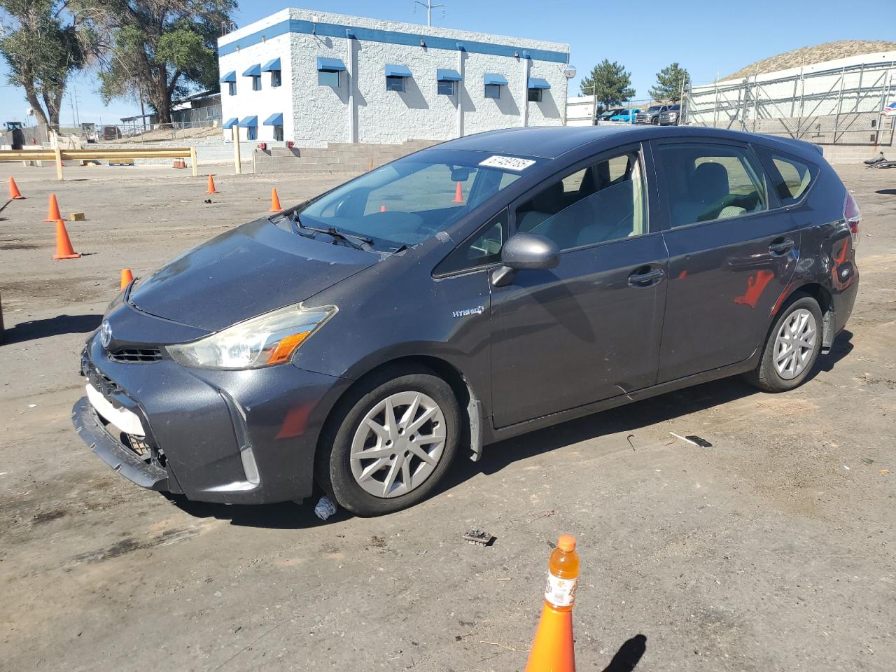 TOYOTA PRIUS V 2015