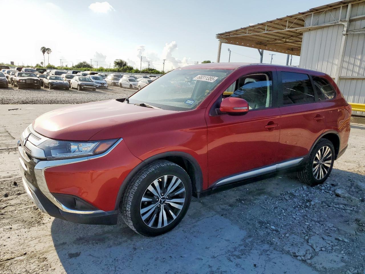 MITSUBISHI OUTLANDER 2019