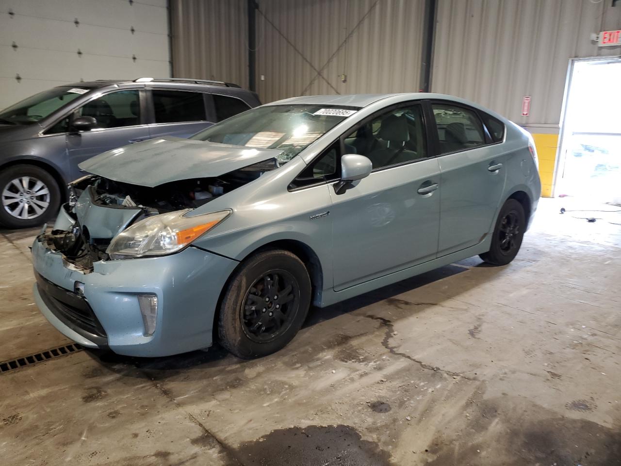 TOYOTA PRIUS 2014
