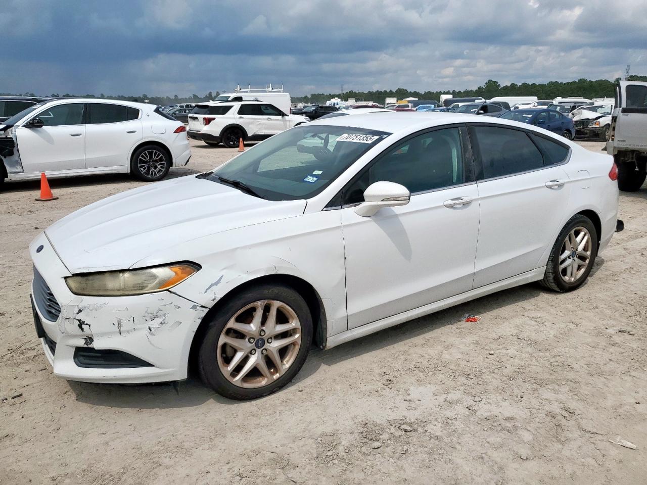 FORD FUSION SE 2014