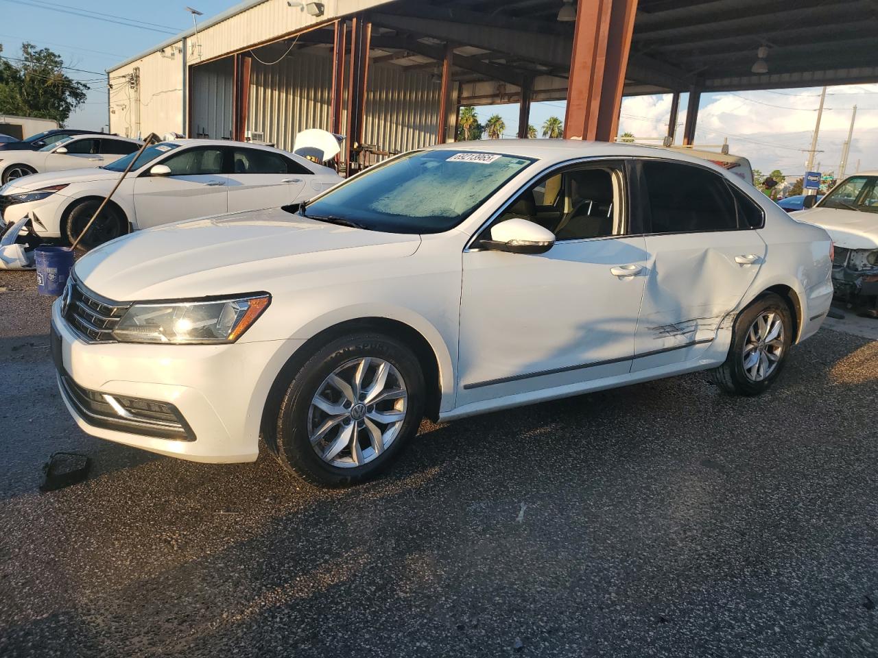 VOLKSWAGEN PASSAT S 2016