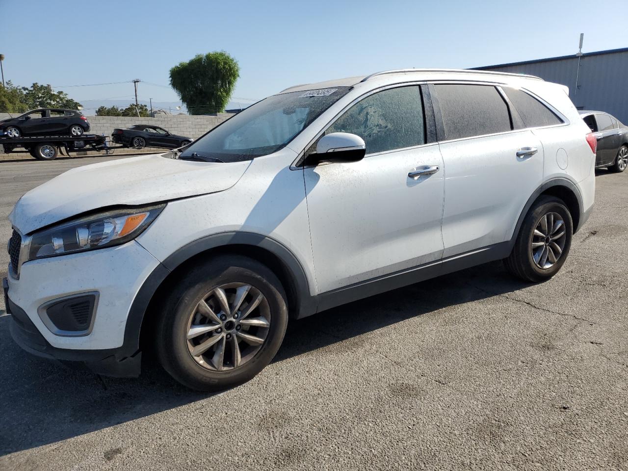 KIA SORENTO LX 2016