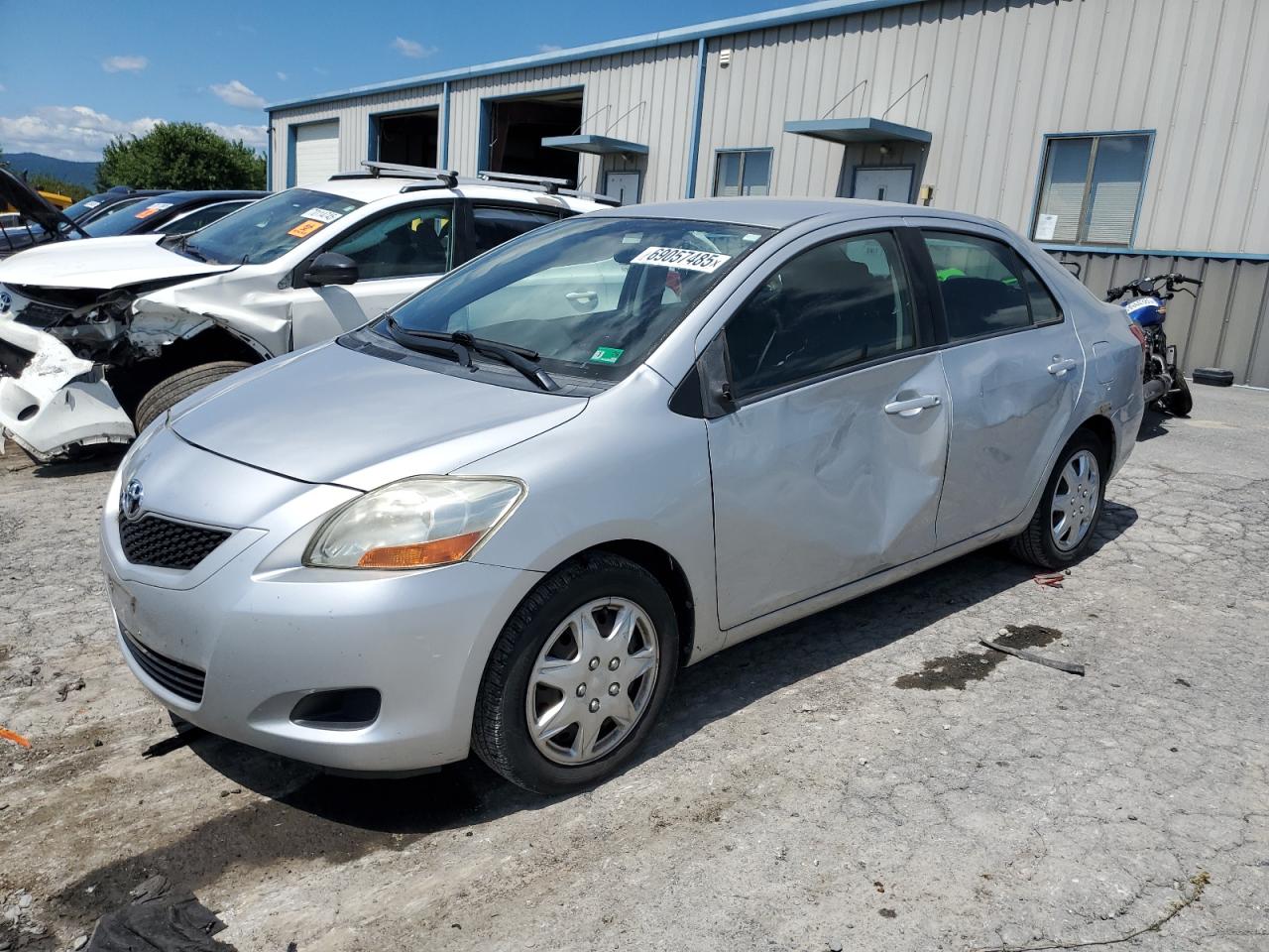 TOYOTA YARIS 2009