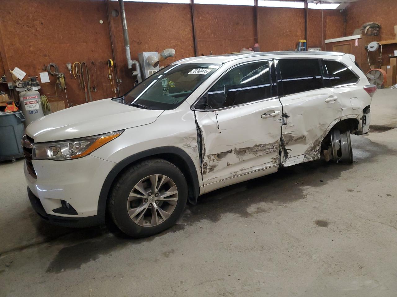 TOYOTA HIGHLANDER 2014