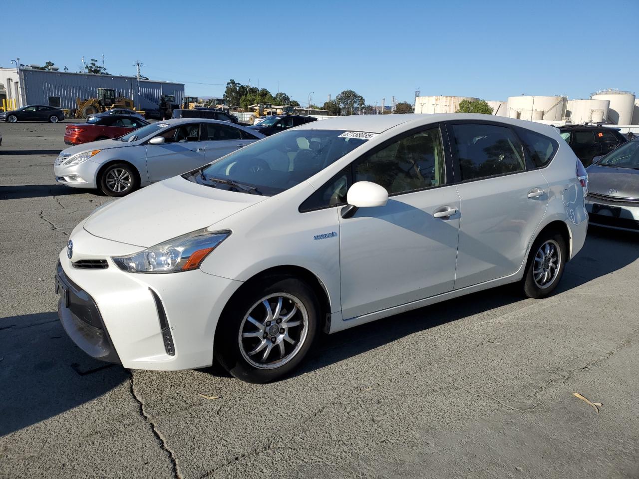 TOYOTA PRIUS V 2016
