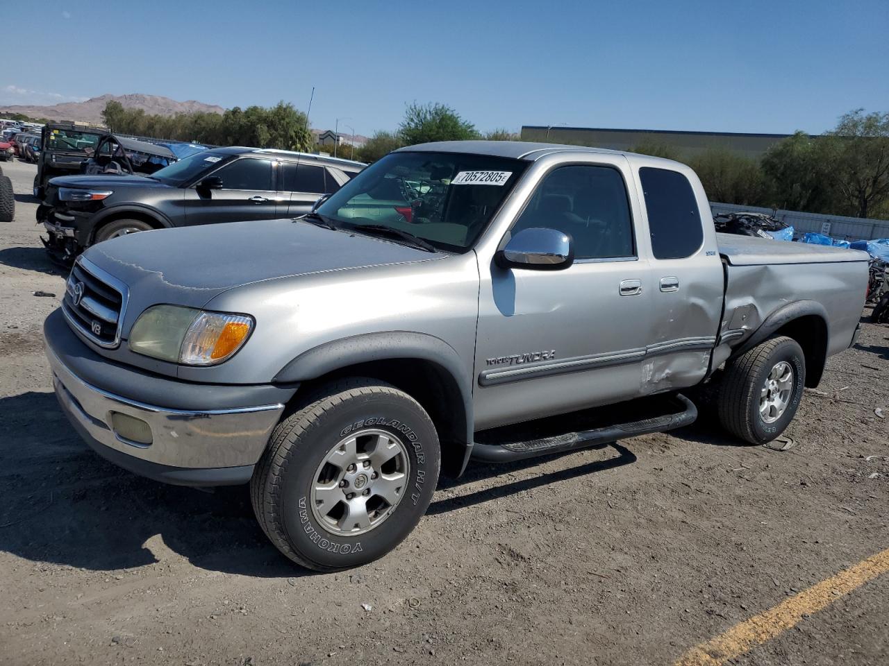 TOYOTA TUNDRA ACC 2002