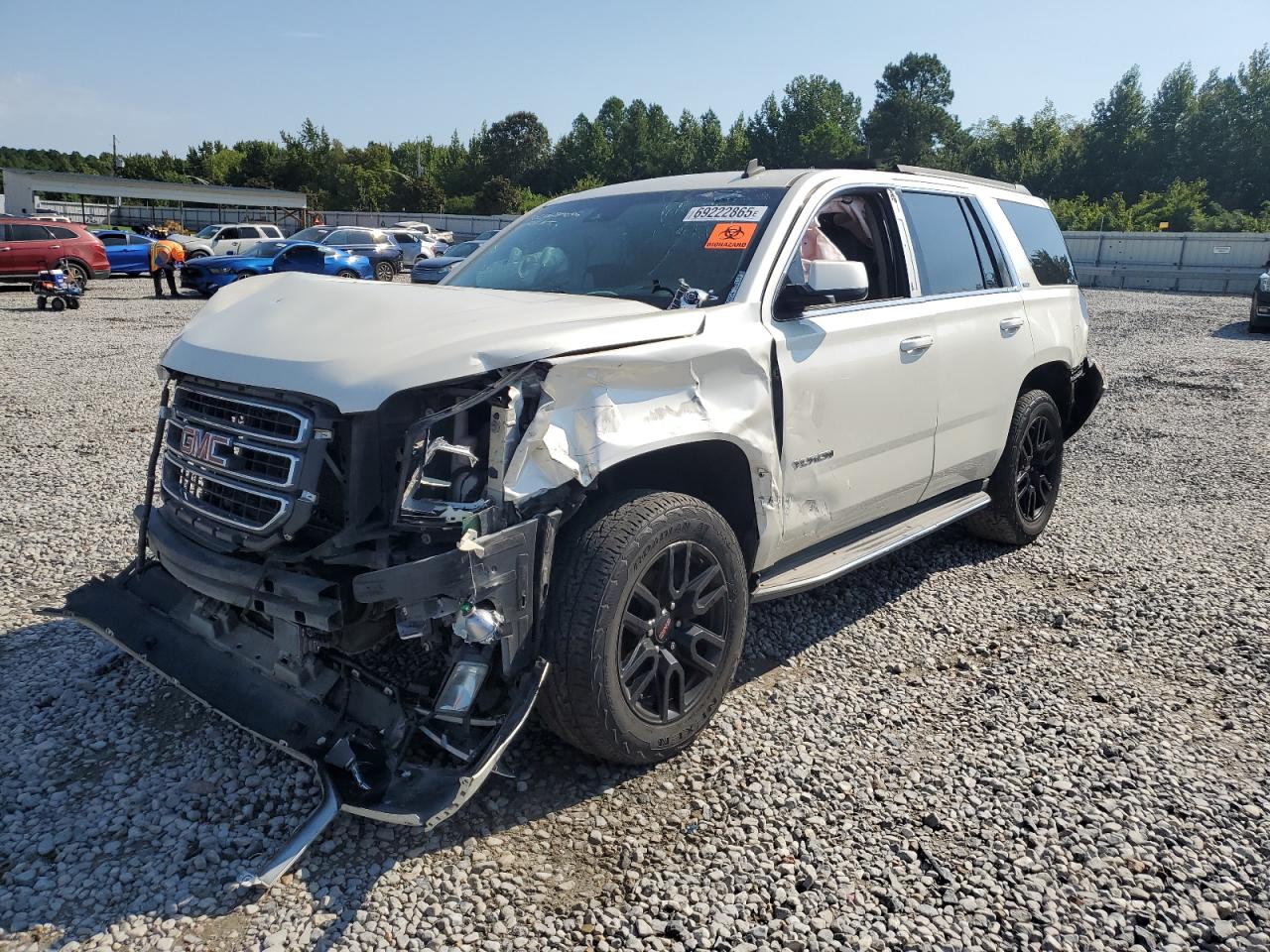 GMC YUKON SLT 2015