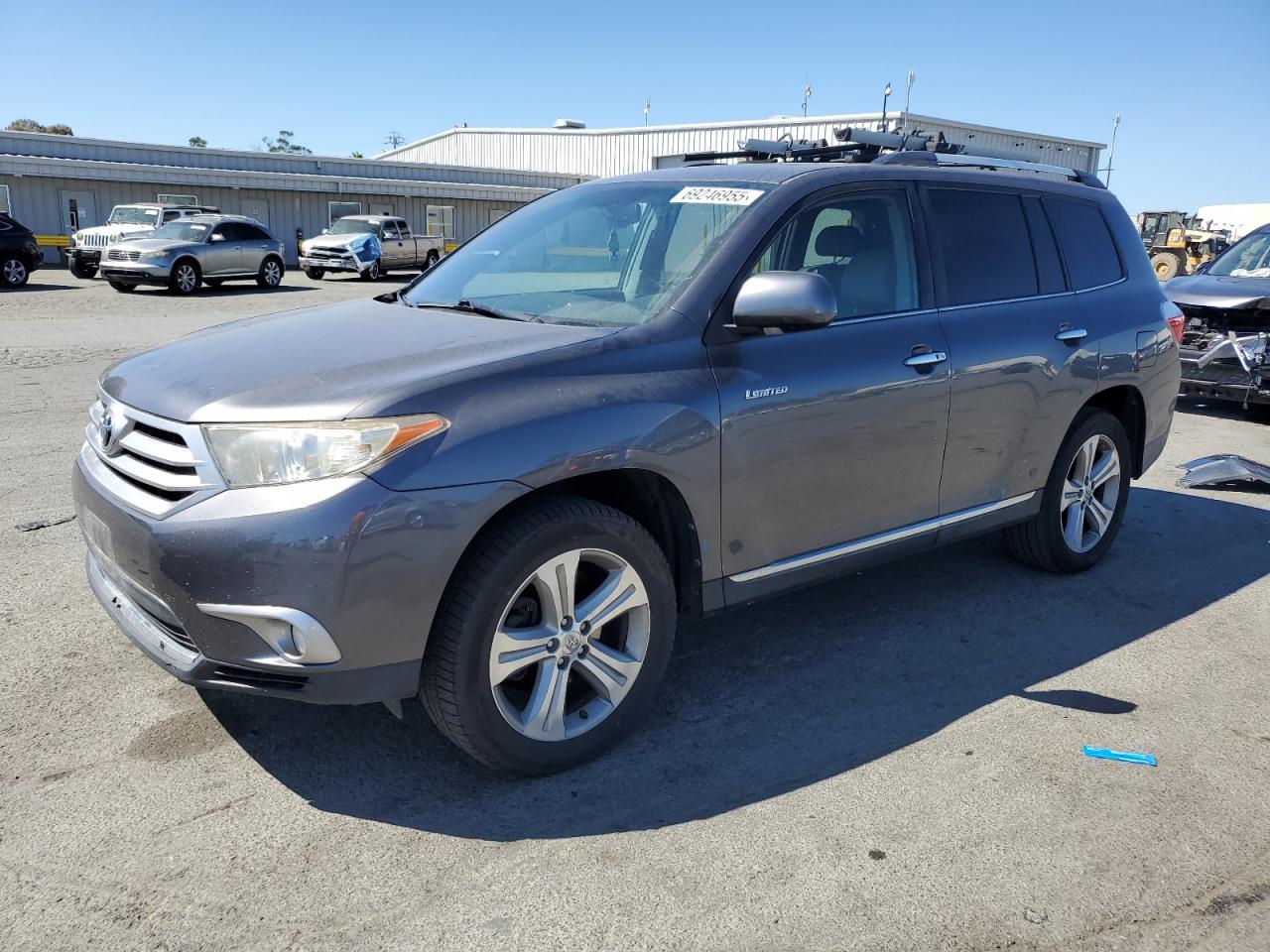 TOYOTA HIGHLANDER 2013