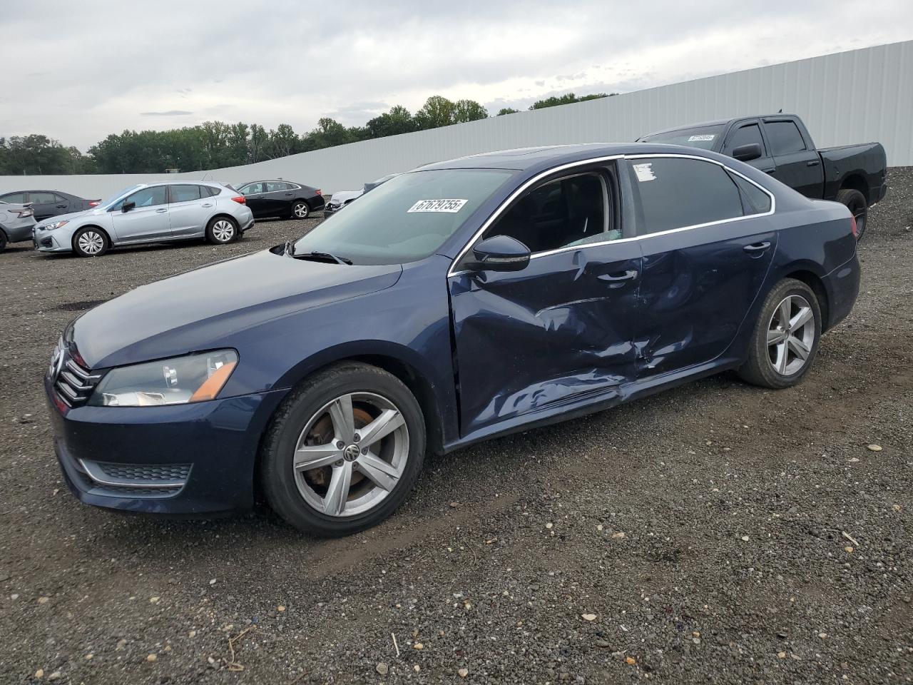 VOLKSWAGEN PASSAT SE 2012