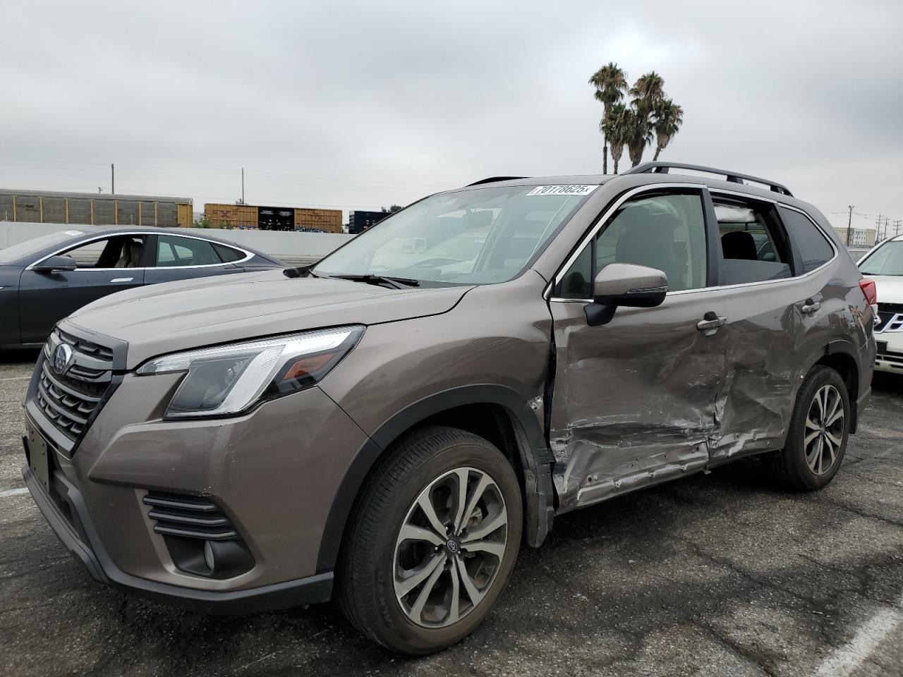 SUBARU FORESTER L 2023