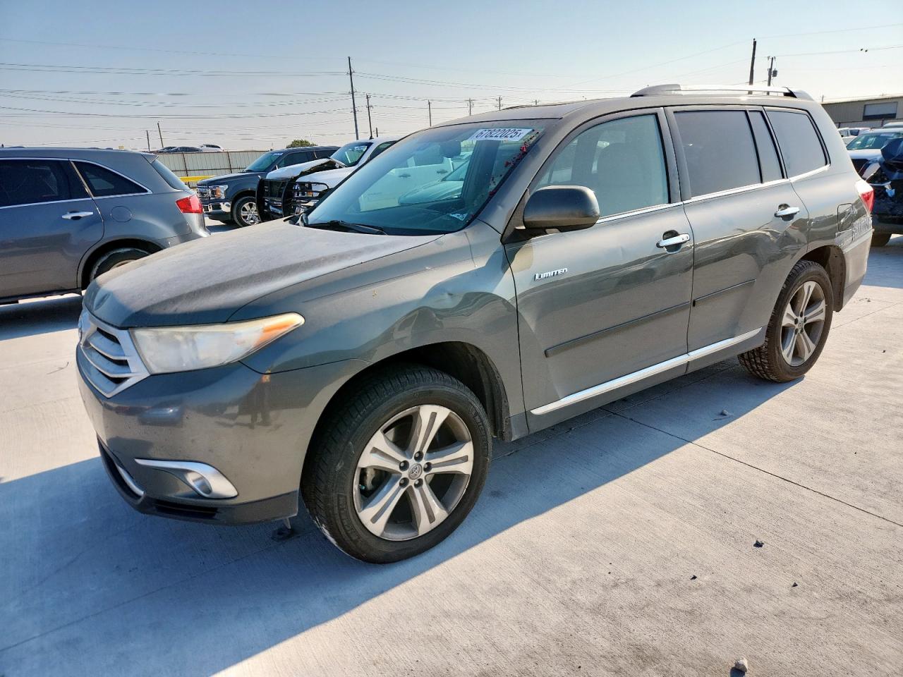 TOYOTA HIGHLANDER 2011