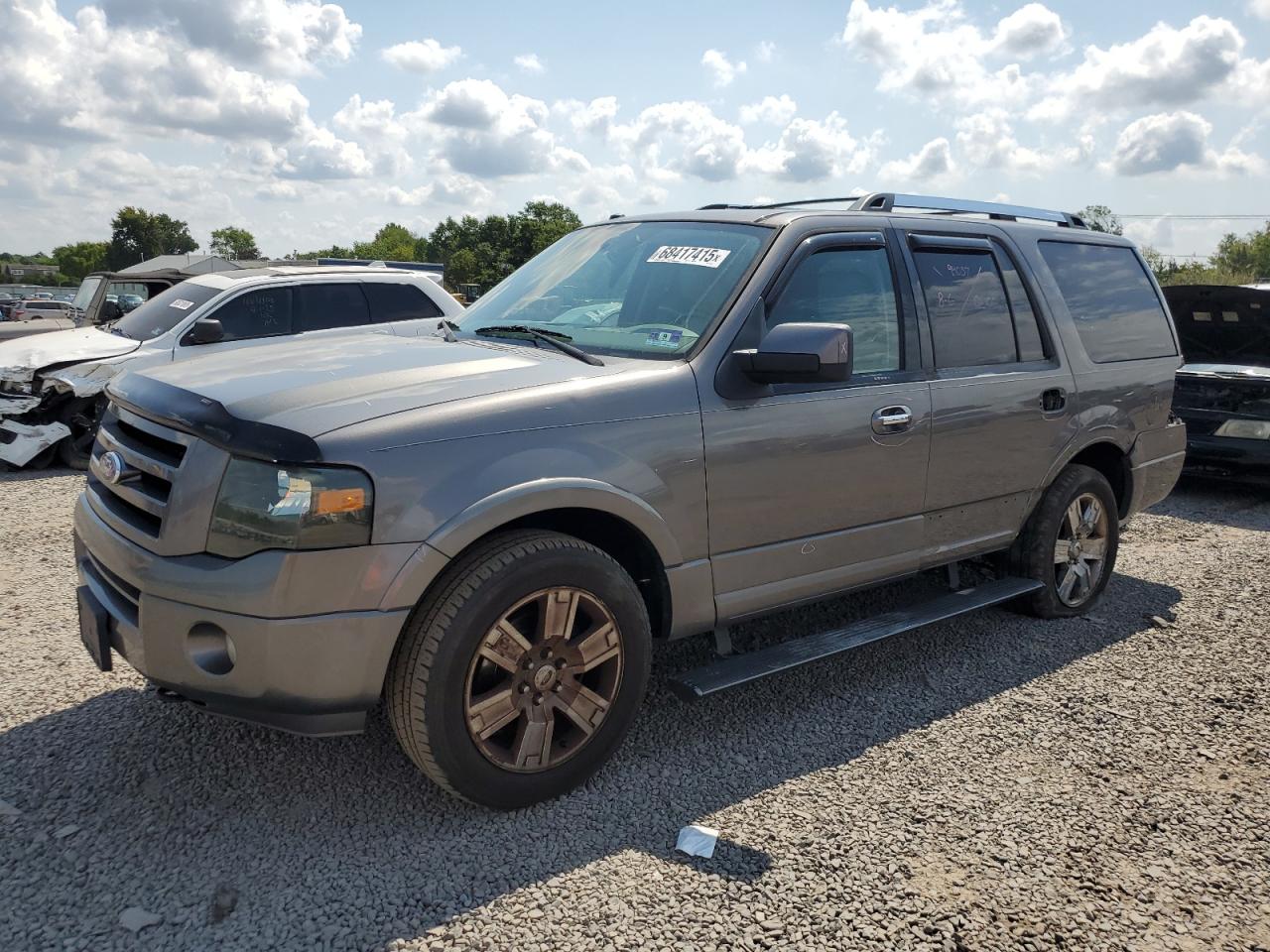 FORD EXPEDITION 2010