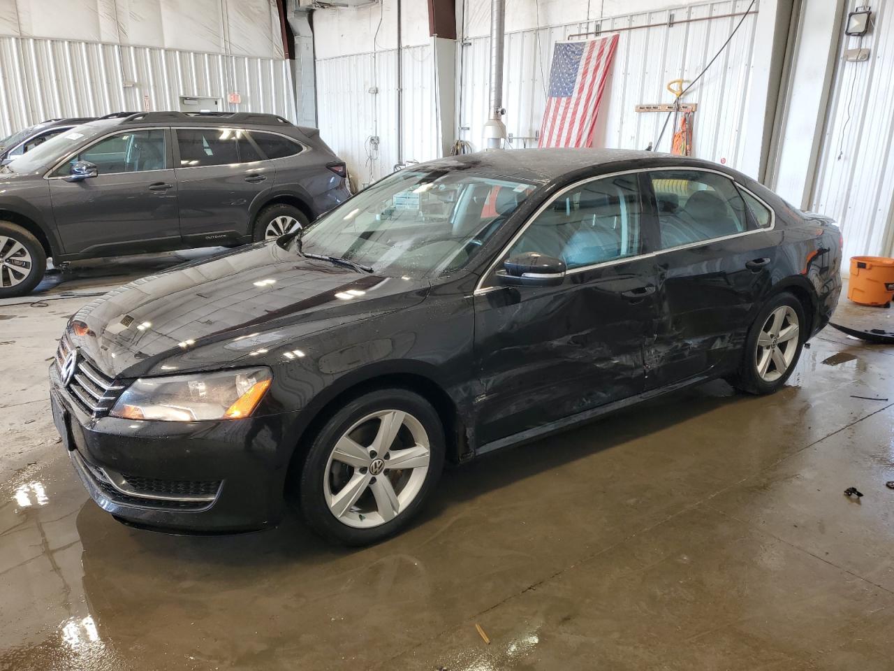 VOLKSWAGEN PASSAT SE 2013