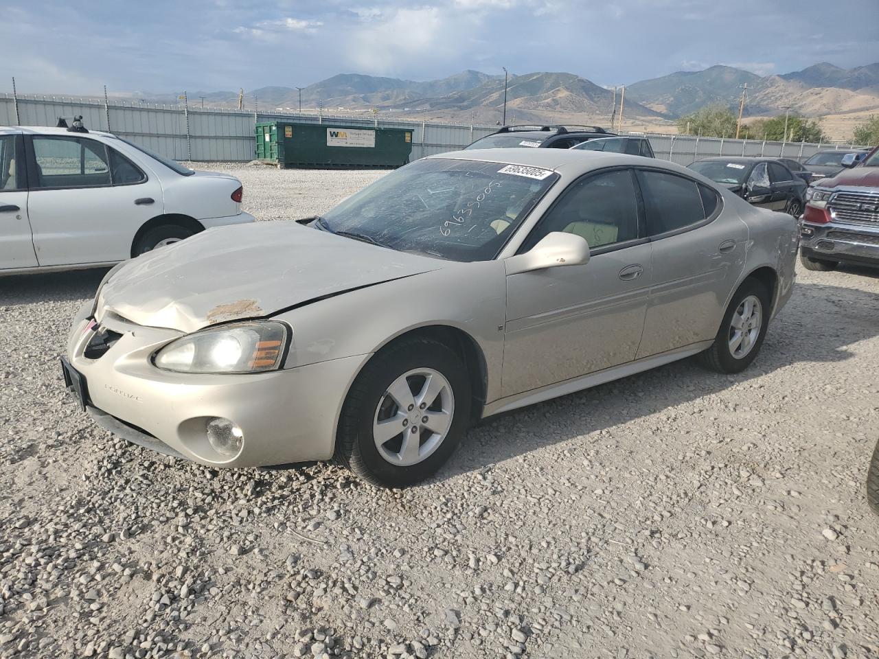 PONTIAC GRAND PRIX 2008