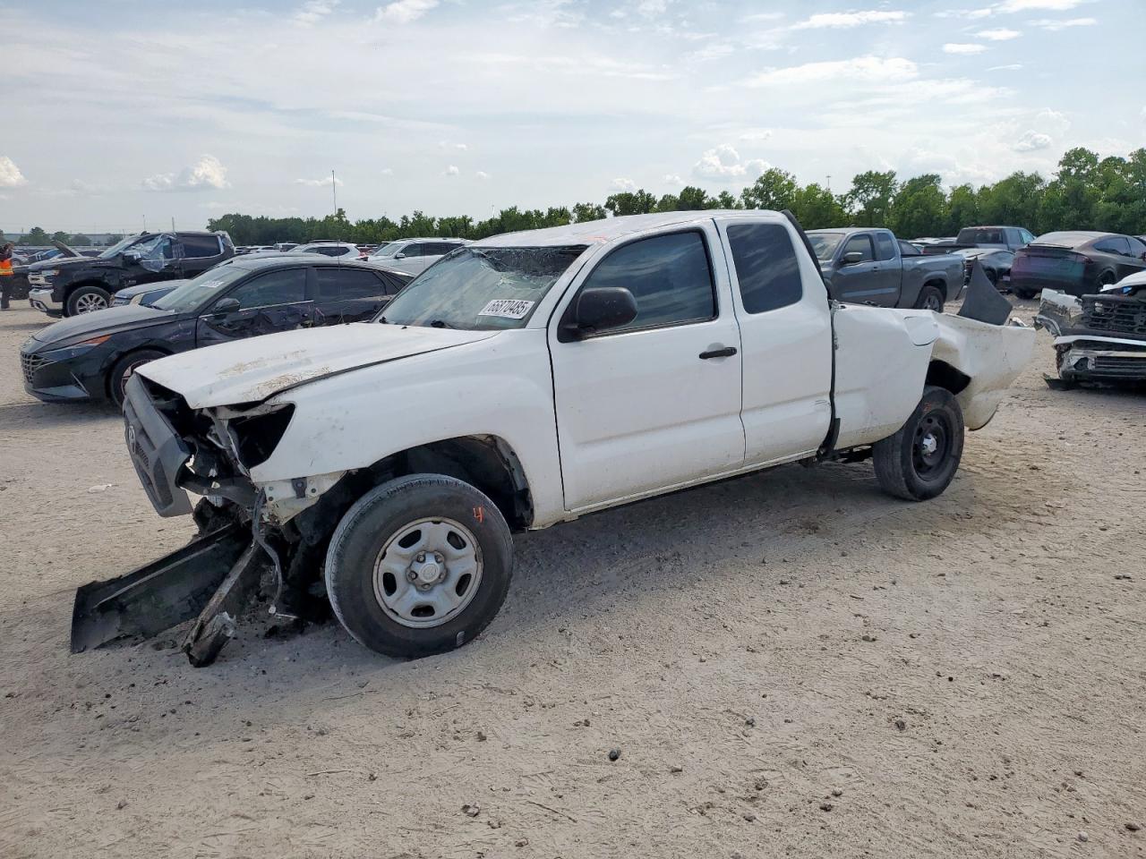 TOYOTA TACOMA ACC 2015