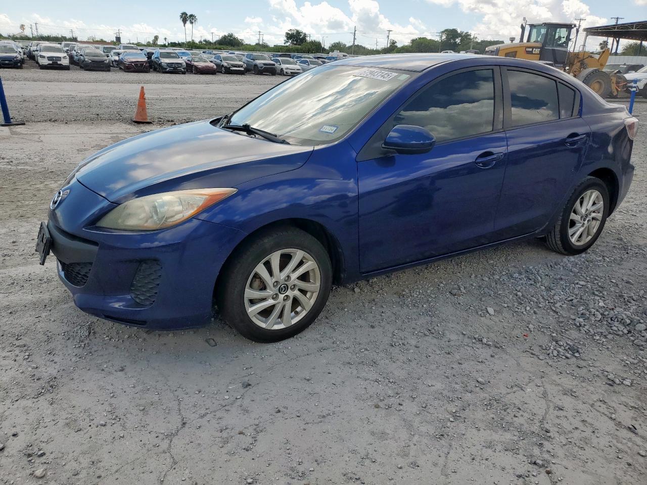 MAZDA 3 2013