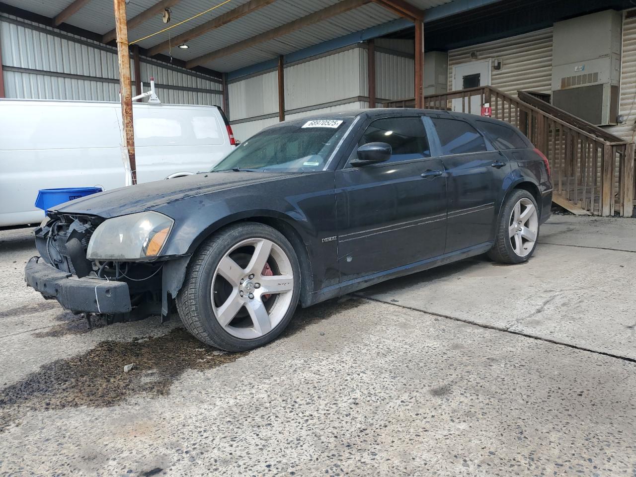 DODGE MAGNUM SRT 2006