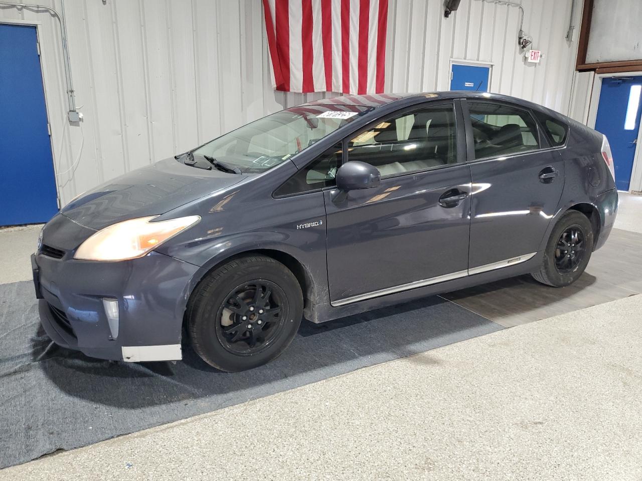 TOYOTA PRIUS 2014