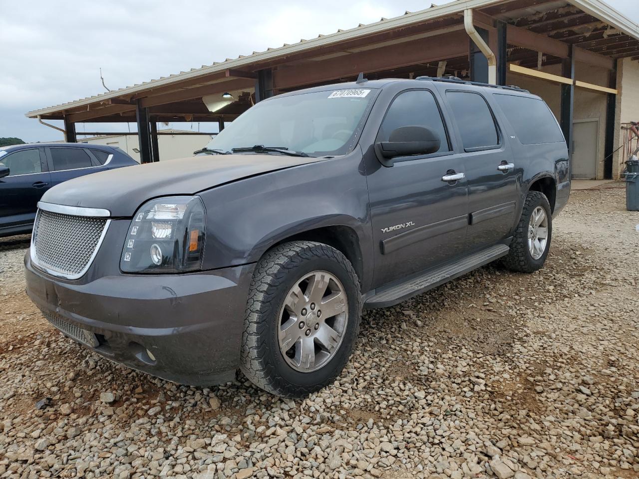 GMC YUKON XL C 2010