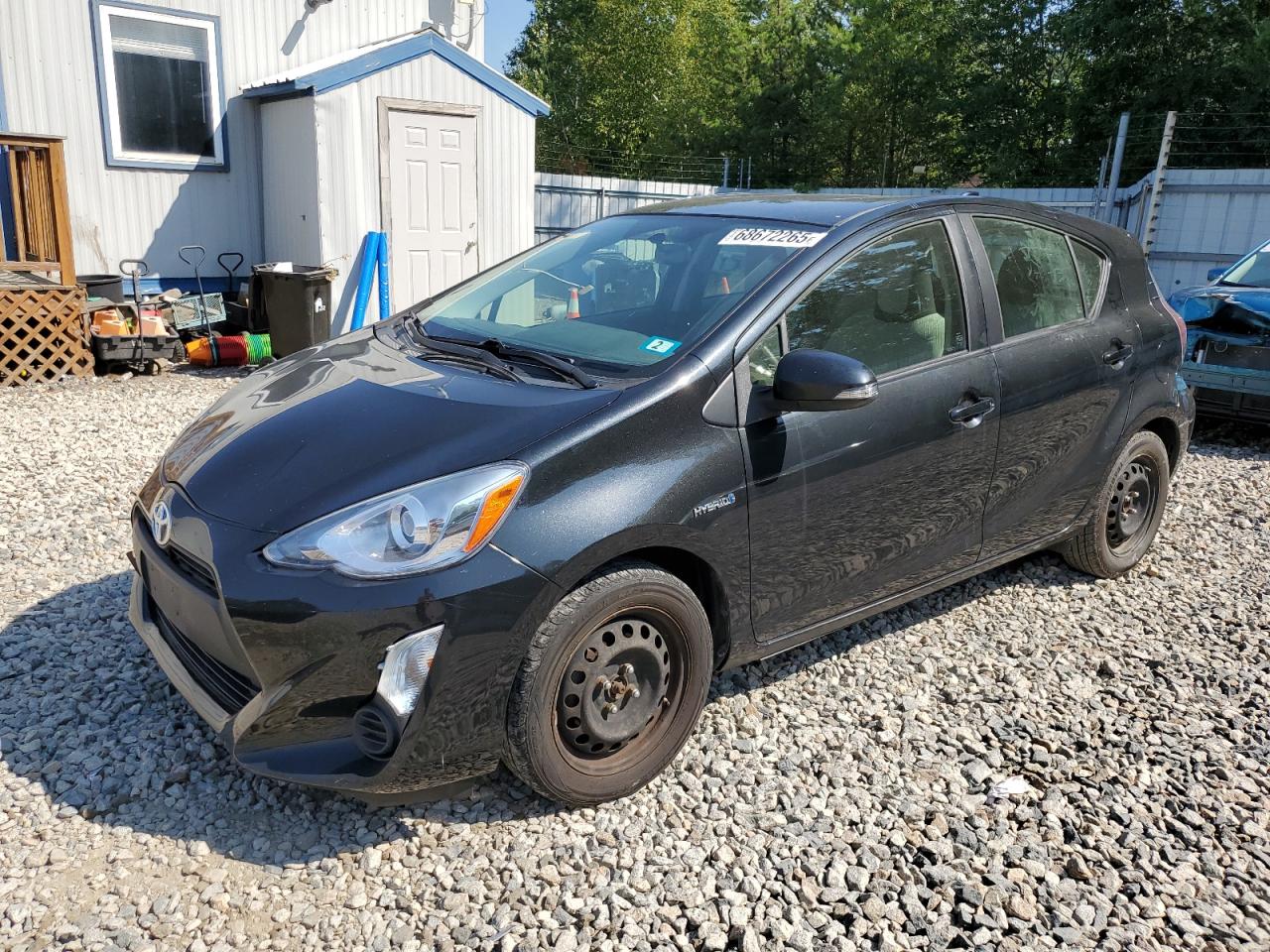TOYOTA PRIUS C 2015