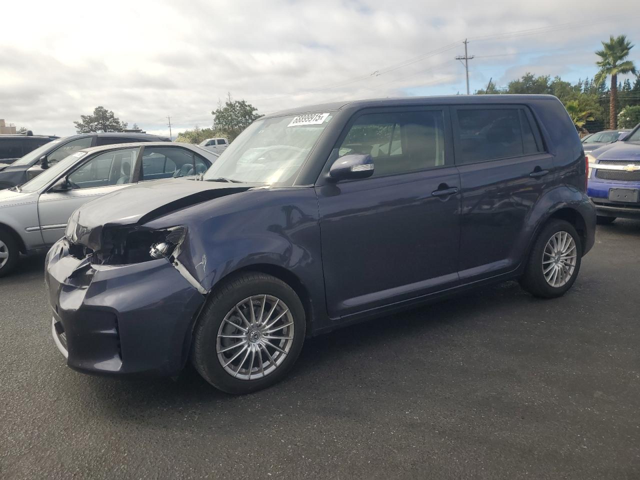 TOYOTA SCION XB 2012