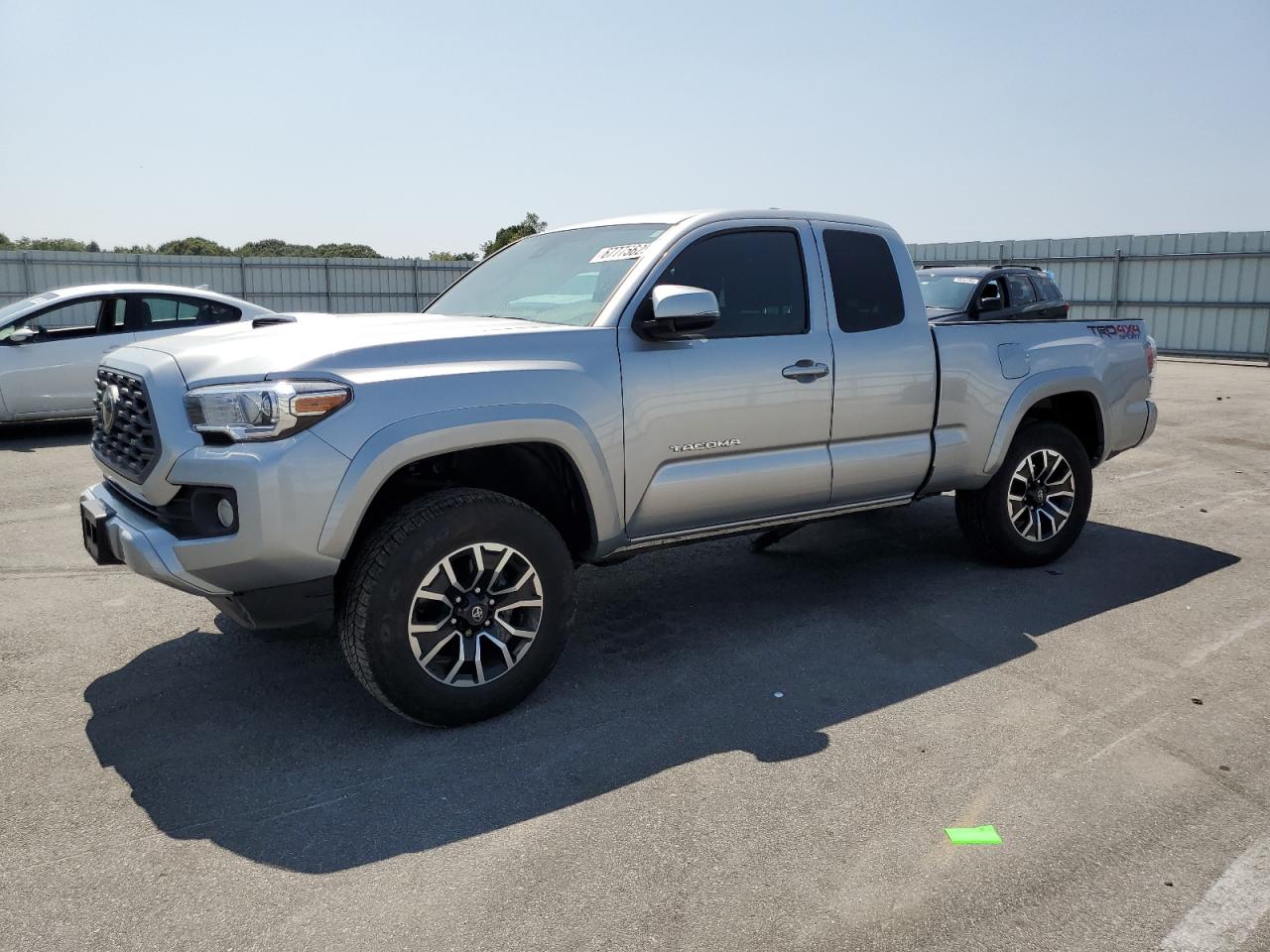 TOYOTA TACOMA ACC 2022