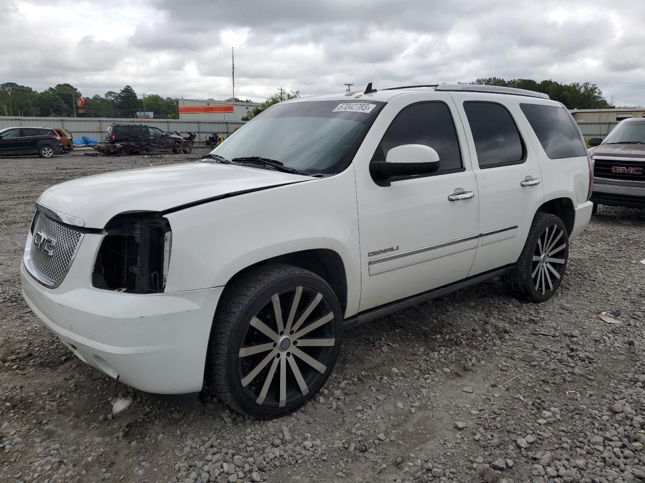 GMC YUKON DENA 2010