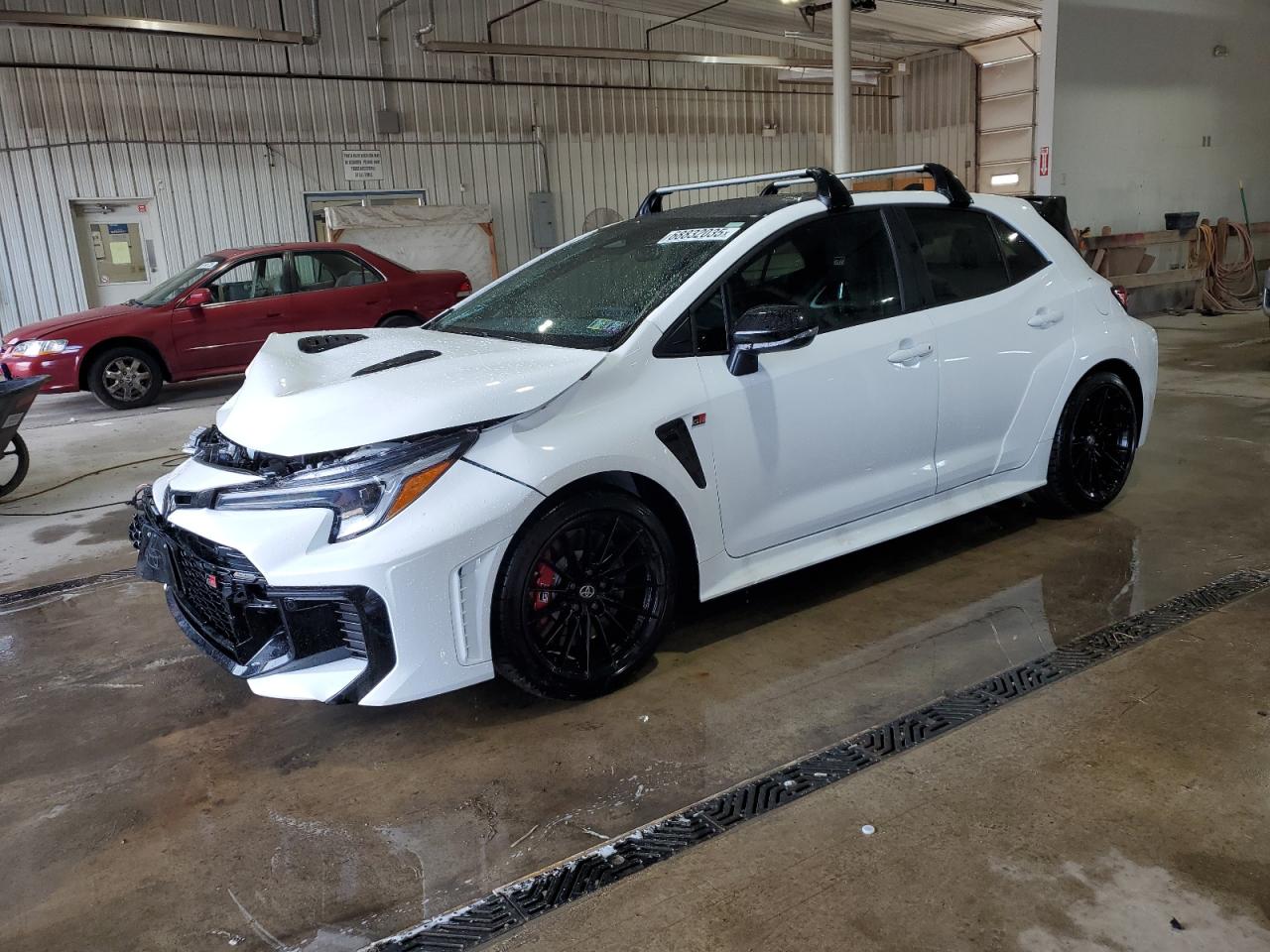 TOYOTA GR COROLLA 2025