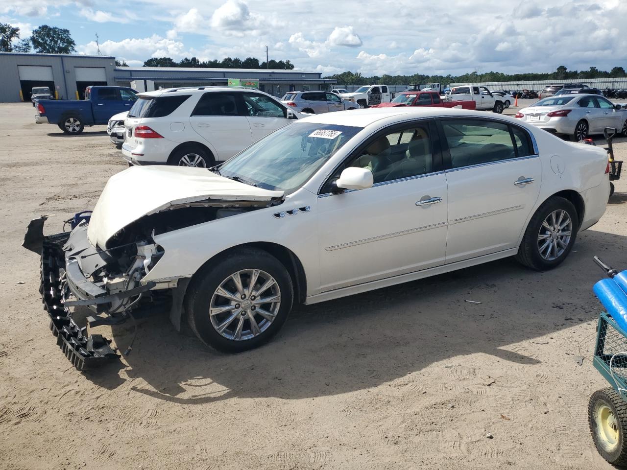 BUICK LUCERNE CXL 2011