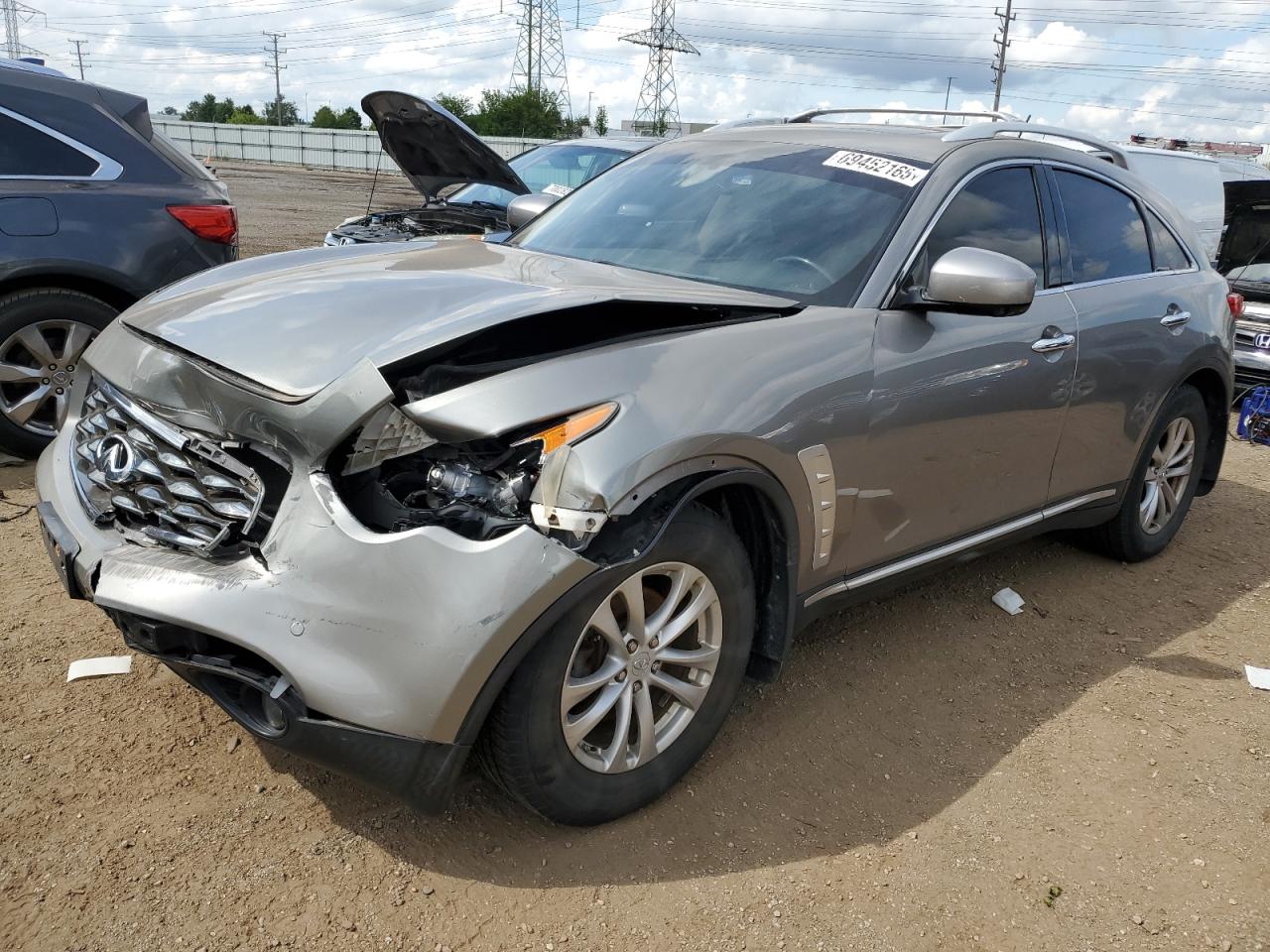 INFINITI FX35 2010
