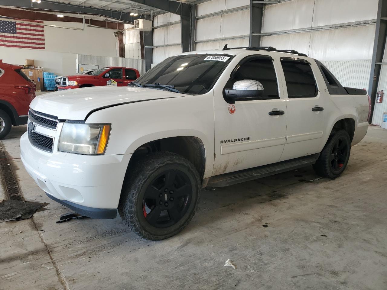 CHEVROLET AVALANCHE 2011