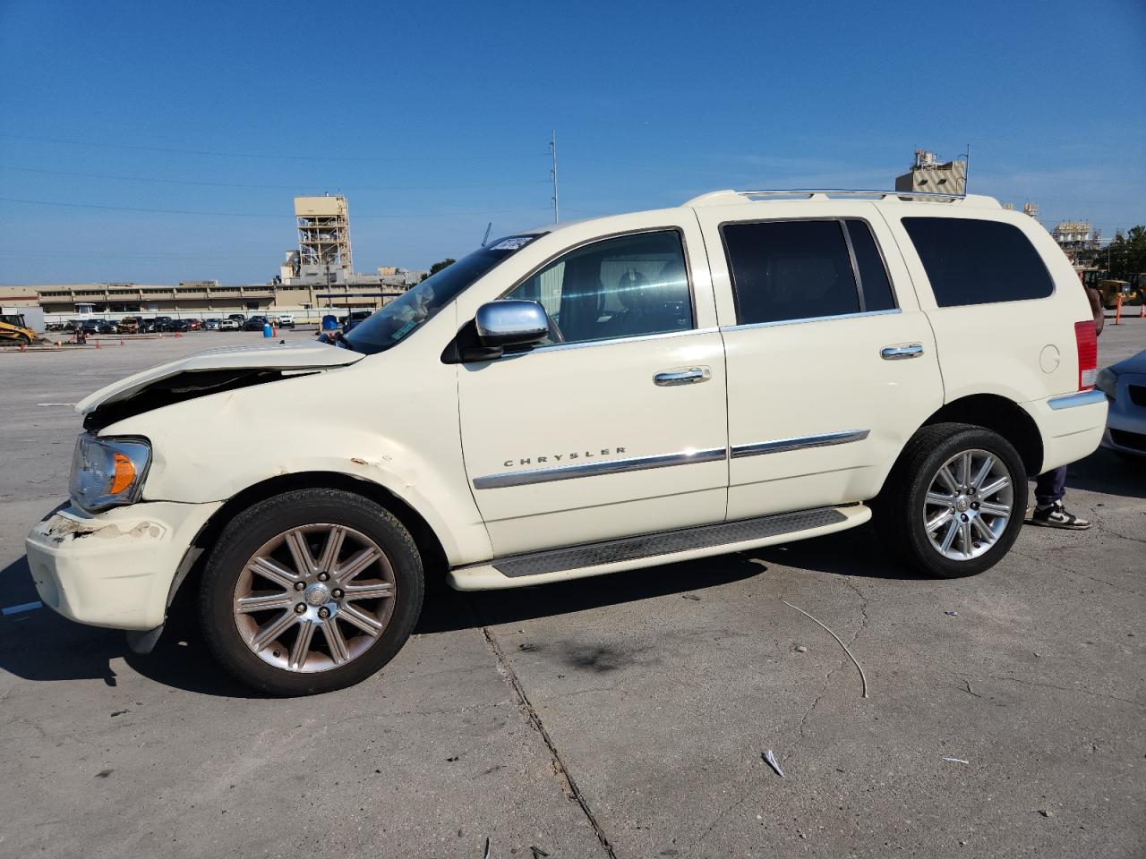 CHRYSLER ASPEN 2008