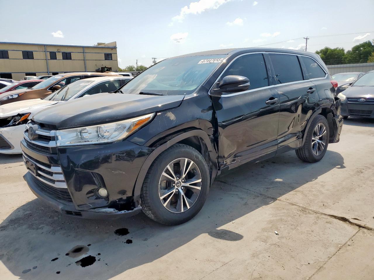 TOYOTA HIGHLANDER 2017