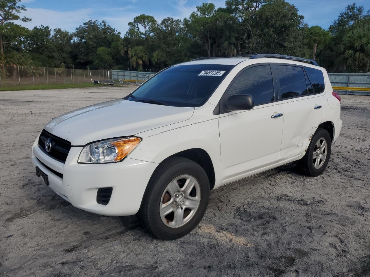 TOYOTA RAV4 2010