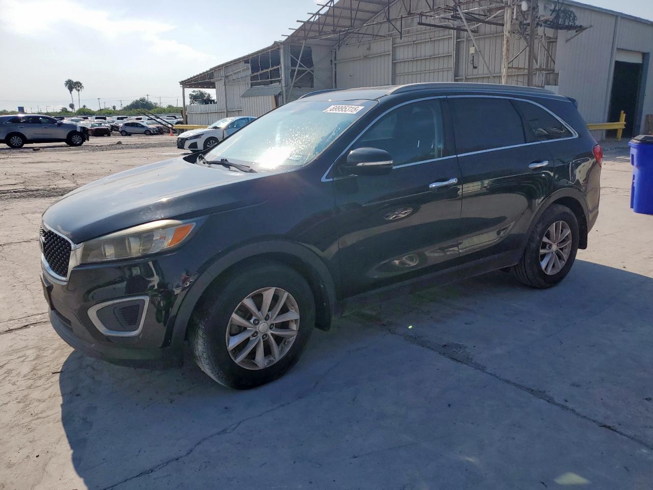 KIA SORENTO LX 2016