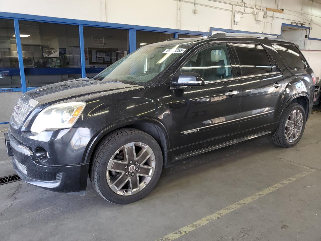 GMC ACADIA DEN 2011