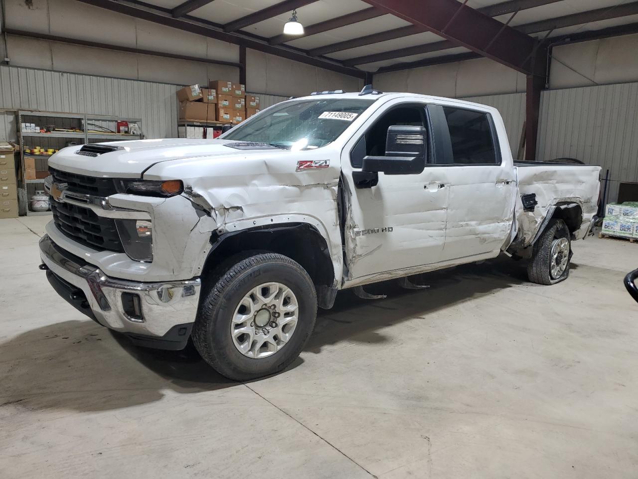 CHEVROLET SILVERADO 2024
