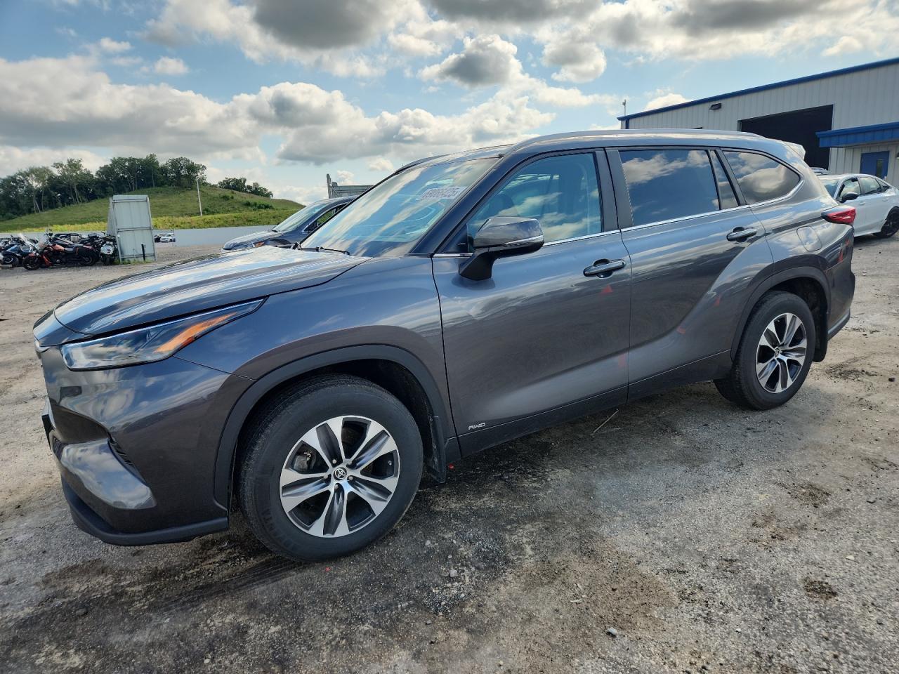 TOYOTA HIGHLANDER 2023